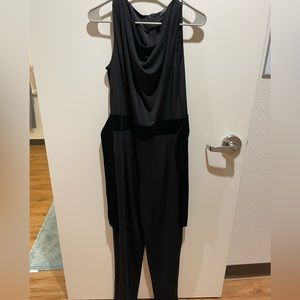Esprit jumpsuit with velvet belt